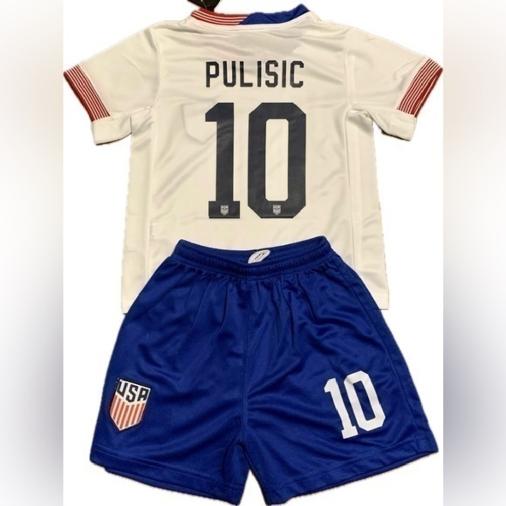 Christian Pulisic Large Youth White Kids Home Soccer Jersey 2 Piece Kit  Size 26